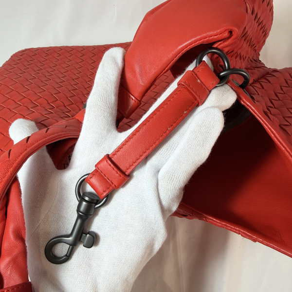 이미지를 갤러리 뷰어에 로드 , BOTTEGA VENETA Intrecciato Red Shoulder Bag Hobo