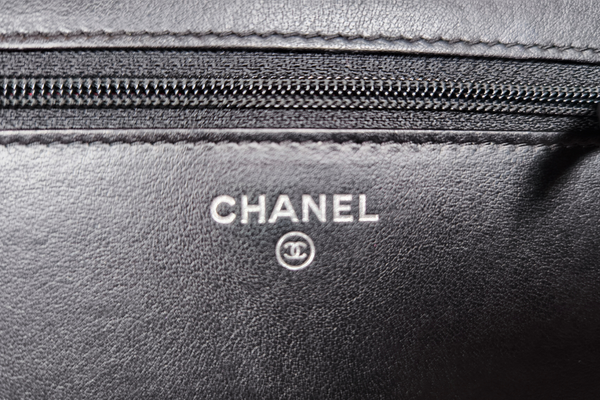Load image into Gallery viewer, CHANEL Gabrielle Wallet on Chain Quilted Aged Calfskin