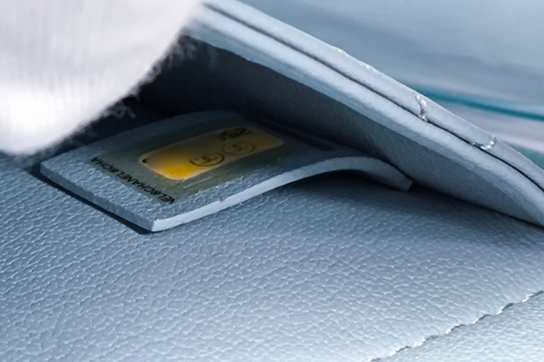 Load image into Gallery viewer, CHANEL  PVC&Multicolor Matelasse Clear Tote Bag