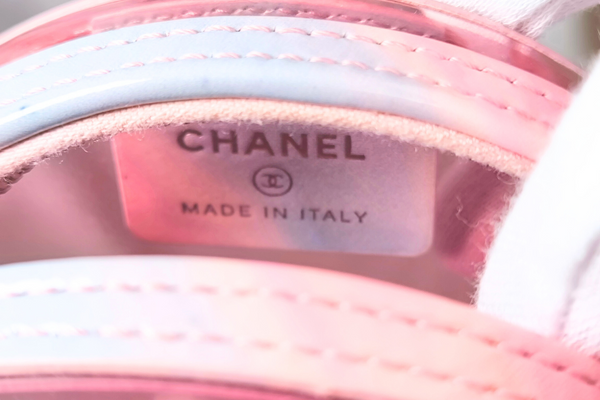 Load image into Gallery viewer, CHANEL Pink PVC & Multicolor  Patent Leather CC Round Shoulder Bag