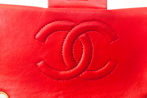 Load image into Gallery viewer, CHANEL Mini Matelasse Single Flap Chain Shoulder Bag  Red Lambskin