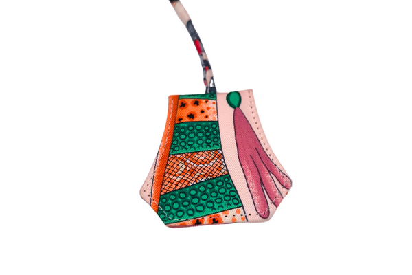 Load image into Gallery viewer, HERMES Silky City PM 33 La Marche du Zambeze Shoulder Bag Size 13 x13 in