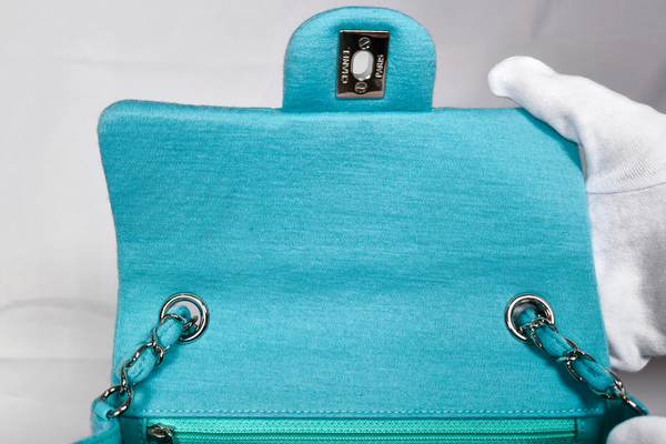 Load image into Gallery viewer, CHANEL cotton Tiffany blue Matelasse