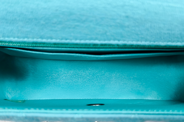 Load image into Gallery viewer, CHANEL cotton Tiffany blue Matelasse