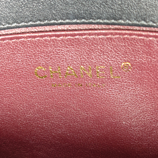 Load image into Gallery viewer, CHANEL Crocodile Leather Flap Boy Bag