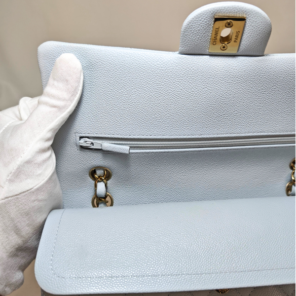 画像をギャラリービューアに読み込む, CHANEL スカイ ベイビー ブルー キャビアスキン マトラッセ ダブルフラップ 25 ショルダーバッグ