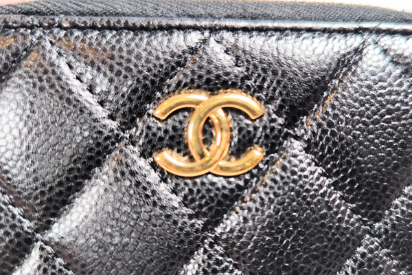Load image into Gallery viewer, CHANEL Caviarskin Matelasse  Crossbody Chain Wallet Coin Case
