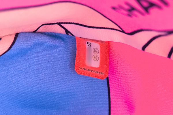 Load image into Gallery viewer, CHANEL Mixed Fibers Quilted Jumbo Flap Salmon Pink