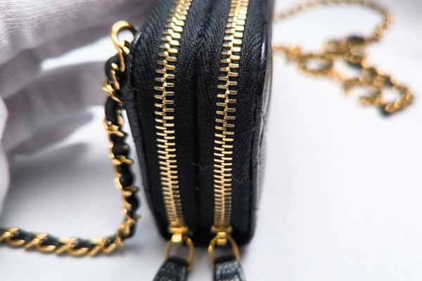 Load image into Gallery viewer, CHANEL Caviarskin Matelasse  Crossbody Chain Wallet Coin Case