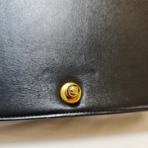 Load image into Gallery viewer, CHANEL Crocodile Leather Flap Boy Bag