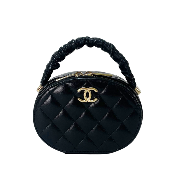 Load image into Gallery viewer, CHANEL Matelasse Bag in Black Lambskin Leather with Gold CC