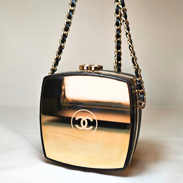 画像をギャラリービューアに読み込む, CHANEL レザー マトラッセ ショルダーバッグ メイクアップボックス ブラック