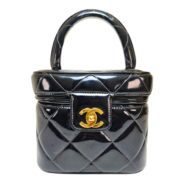 将图片加载到图库查看器,CHANEL Heart Mirror Black Vanity
