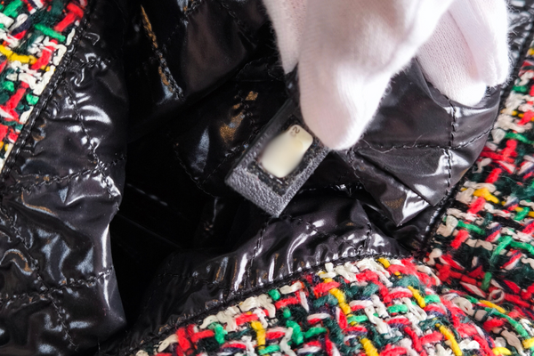 Load image into Gallery viewer, CHANEL  No. 5 Shopping Tote Tweed Large