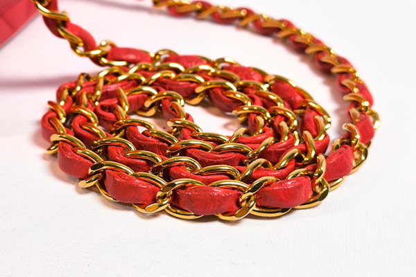 Load image into Gallery viewer, CHANEL Mini Matelasse Single Flap Chain Shoulder Bag  Red Lambskin