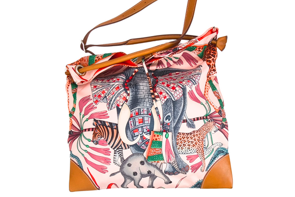 Load image into Gallery viewer, HERMES Silky City PM 33 La Marche du Zambeze Shoulder Bag Size 13 x13 in