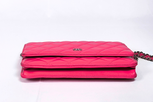 Load image into Gallery viewer, CHANEL Matelasse Chain Wallet Shoulder Crossbody Bag  Fuchsia Pink Lambskin Leather