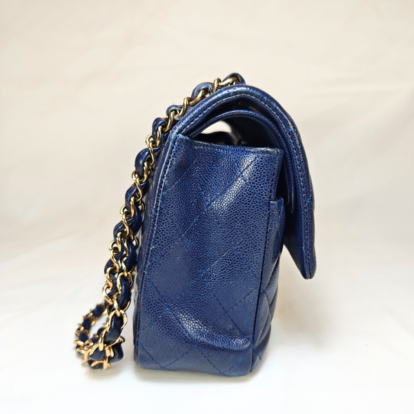将图片加载到图库查看器,CHANEL Navy Caviar Medium Classic Flap Bag Serial Plate