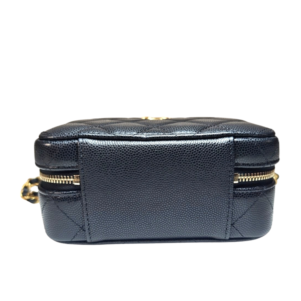 이미지를 갤러리 뷰어에 로드 , CHANEL Matelasse Icon Chain Mini Camera Bag AP2858