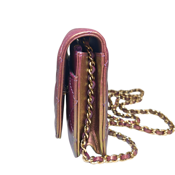 将图片加载到图库查看器,CHANEL Iridescent Purple Matelasse Calfskin Wallet on Chain Pale Gold Hardware (WOC)