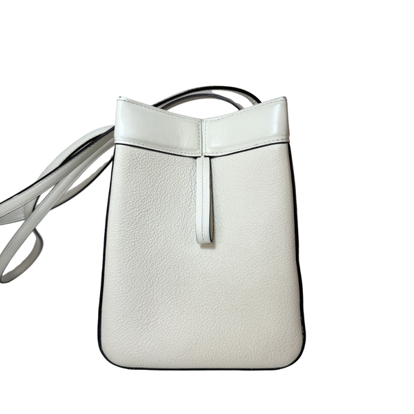 이미지를 갤러리 뷰어에 로드 , FENDI Origami Mini Leather Shoulder Bag 2023