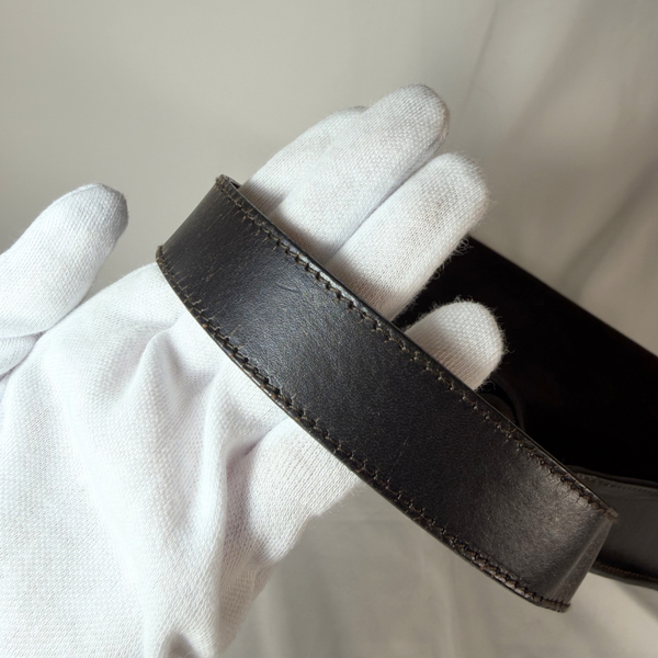 将图片加载到图库查看器,GUCCI Brown Suede Moon Shoulder Bag