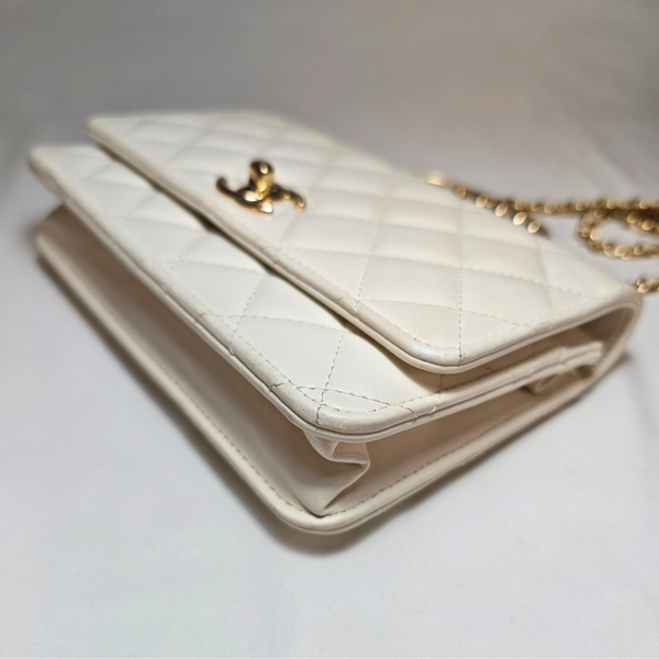 Load image into Gallery viewer, CHANEL Pearl Top Handle White Lambskin Wallet on Chain