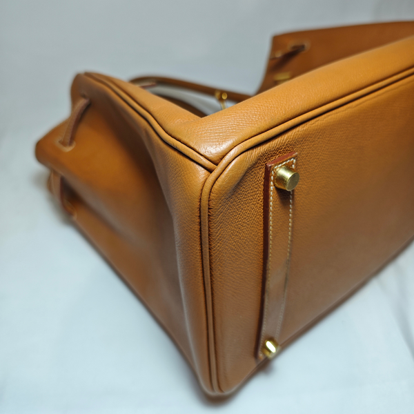 Load image into Gallery viewer, HERMES Birkin 35 Courchevel Gold Square G 2003