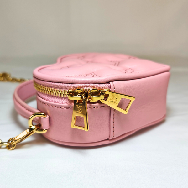 将图片加载到图库查看器,LOUIS VUITTON Pop My Heart Bubble Gram Hand Chain Shoulder Crossbody Bag M82526