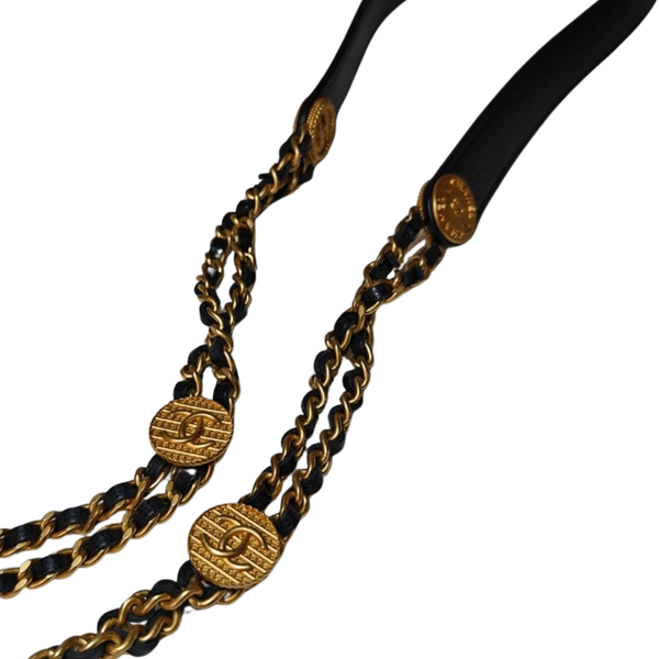이미지를 갤러리 뷰어에 로드 , CHANEL Matelasse Icon Chain Mini Camera Bag AP2858