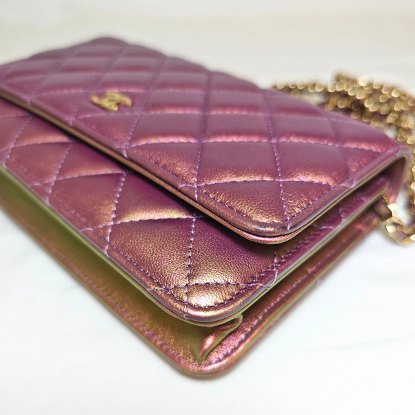 将图片加载到图库查看器,CHANEL Iridescent Purple Matelasse Calfskin Wallet on Chain Pale Gold Hardware (WOC)