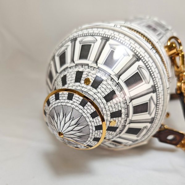 将图片加载到图库查看器,LOUIS VUITTON Limited Edition Fornasetti 2021 Architettura Cannes Vase