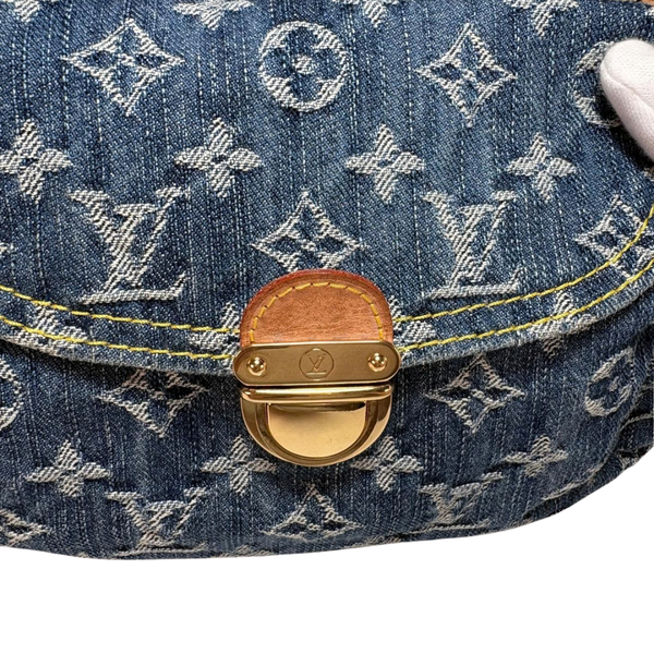 Load image into Gallery viewer, LOUIS VUITTON Monogram Denim Mini Pleaty M95050