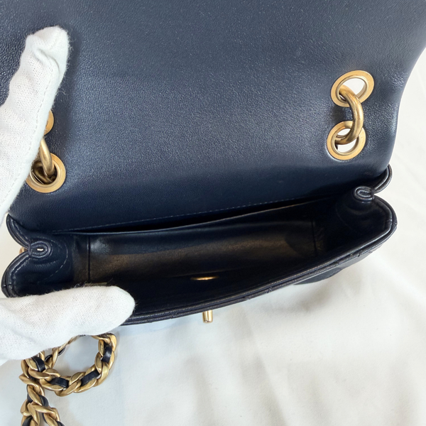 将图片加载到图库查看器,CHANEL Timeless Classic Top Handle Leather Hand Bag