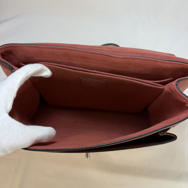 将图片加载到图库查看器,LOUIS VUITTON My Lockme Top Handle Bag