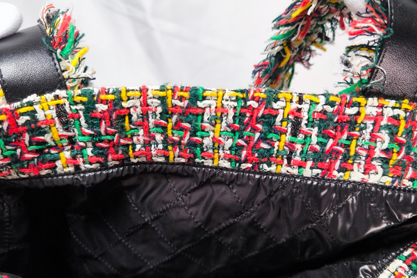 Load image into Gallery viewer, CHANEL  No. 5 Shopping Tote Tweed Large