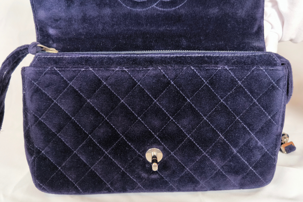 Load image into Gallery viewer, CHANEL  Velvet Matelasse Dark Navy Bagpack