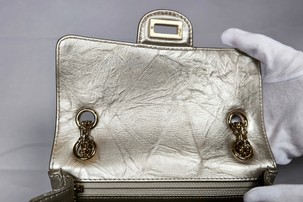 Load image into Gallery viewer, CHANEL 2.55 Mini Matelasse Gold Shoulder Bag