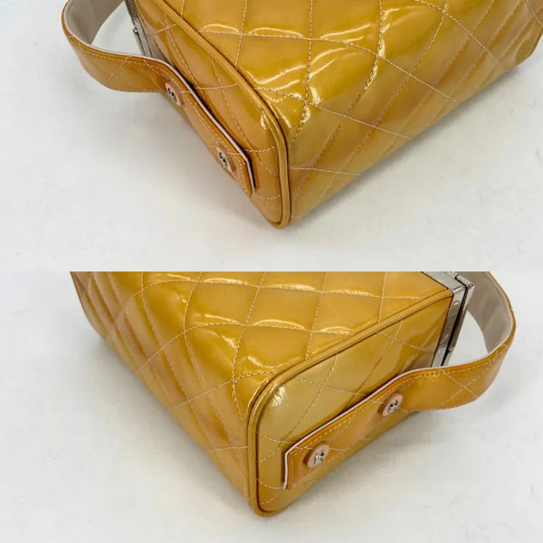 将图片加载到图库查看器,CHANEL Vintage Yellow Patent Leather Quilted Mini Metal Box Bag