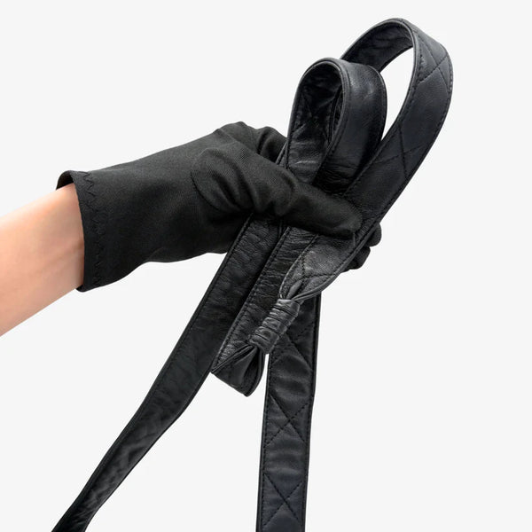 将图片加载到图库查看器,CHANEL Vintage Black Lambskin Small Box Shoulder Bag