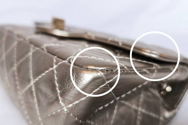 Load image into Gallery viewer, CHANEL 2.55 Mini Matelasse Gold Shoulder Bag