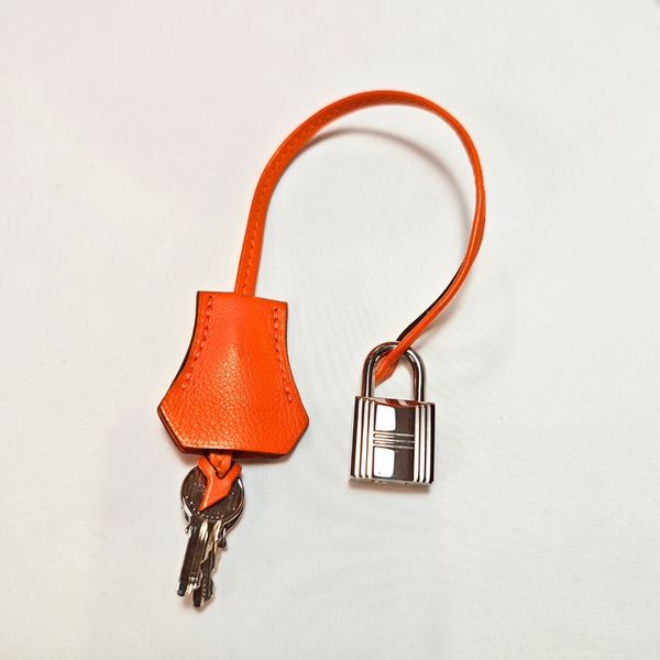 Load image into Gallery viewer, HERMES Birkin 30 Veau Gulliver Orange Square L 2008
