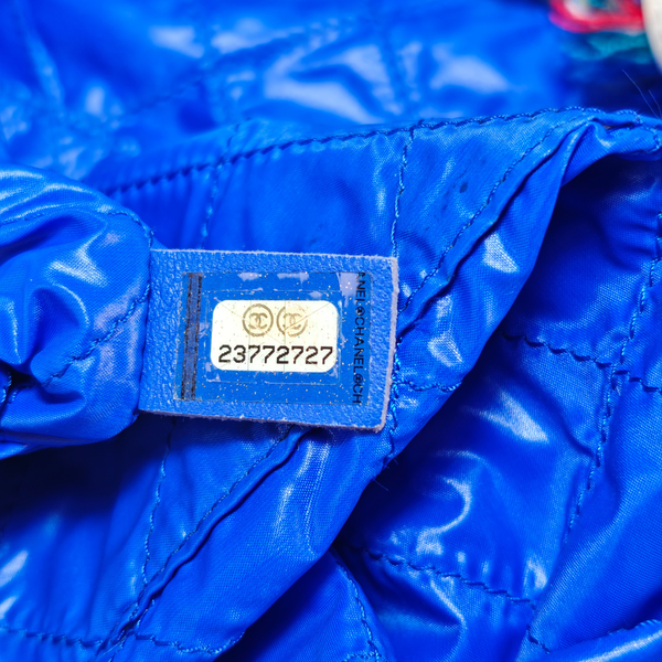 Load image into Gallery viewer, CHANEL  No. 5 Shopping Tote Tweed Large Blue
