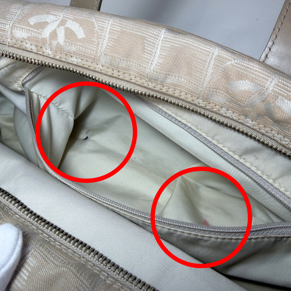 Load image into Gallery viewer, CHANEL Vintage Beige New Travel Mini Boston Bag
