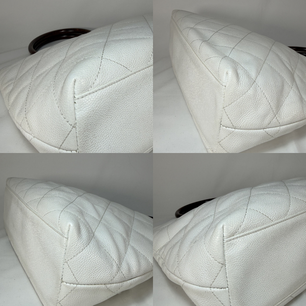 Load image into Gallery viewer, CHANEL Vintage White Caviarskin Leather Wood Handle Hand Bag
