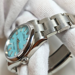 Rolex Oyster Perpetual 36 126000 Turquoise Blue