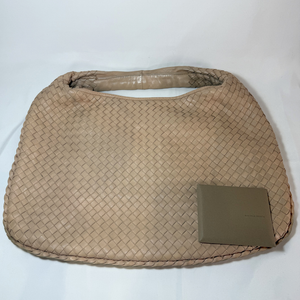 BOTTEGA VENETA Intrecciato Beige Shoulder Bag Hobo