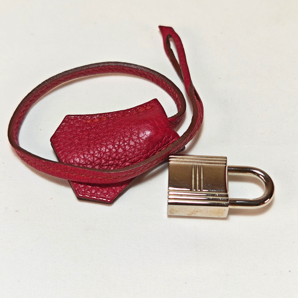 Load image into Gallery viewer, HERMES Birkin 35 Taurillon Leather Rouge Casaque Square O Stamp 2011
