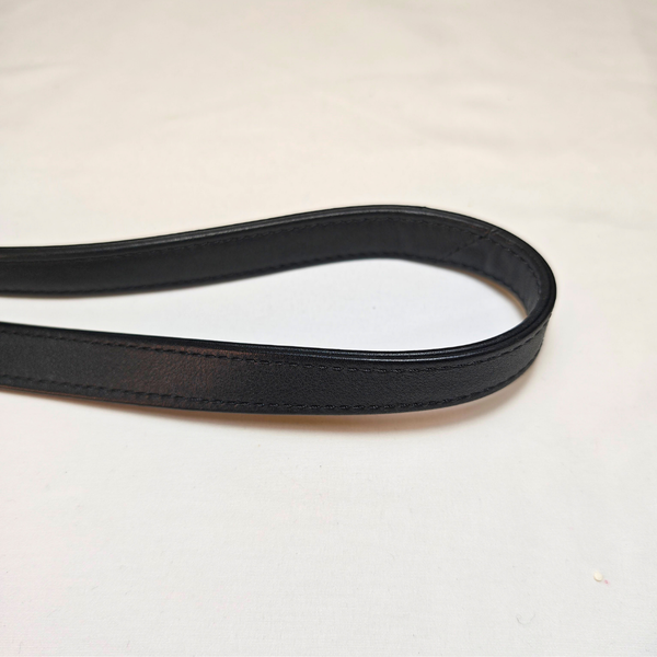 이미지를 갤러리 뷰어에 로드 , CHANEL 2019 Crumpled Calfskin En Vogue Round Shoulder Bag
