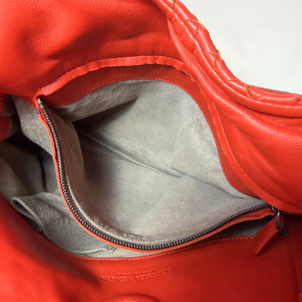 이미지를 갤러리 뷰어에 로드 , BOTTEGA VENETA Intrecciato Red Shoulder Bag Hobo

